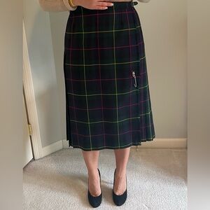 Kerry Hope London wool tartan kilt skirt.